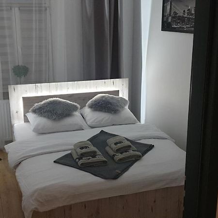 Apartamenty Rynek M Przemysl Exterior photo
